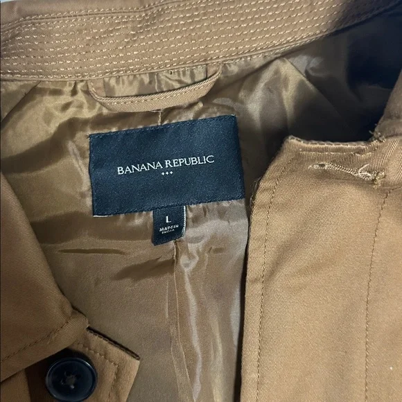 Banana Republic Tan Trench Coat - Picture 3 of 9